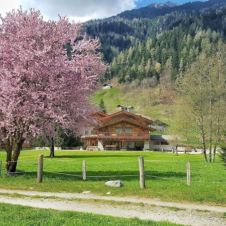 Hotel Maso Del Brenta Caderzone Eksteriør bilde