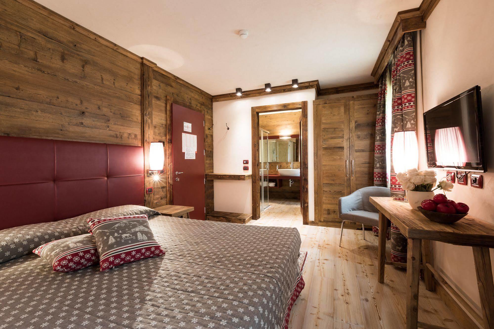 Hotel Maso Del Brenta Caderzone Eksteriør bilde